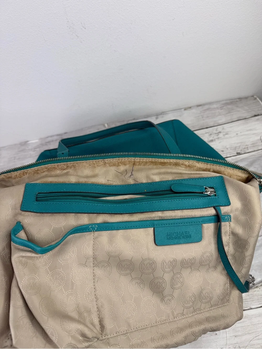 Michael Kors leather tote bag and matching zip wallet set